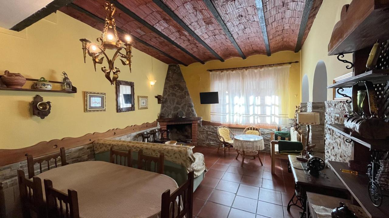 La Parra - Casa Rural En El Valle Del Jerte Navaconcejo Esterno foto